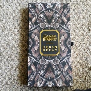 Urban Decay GOT Eyeshadow Palette